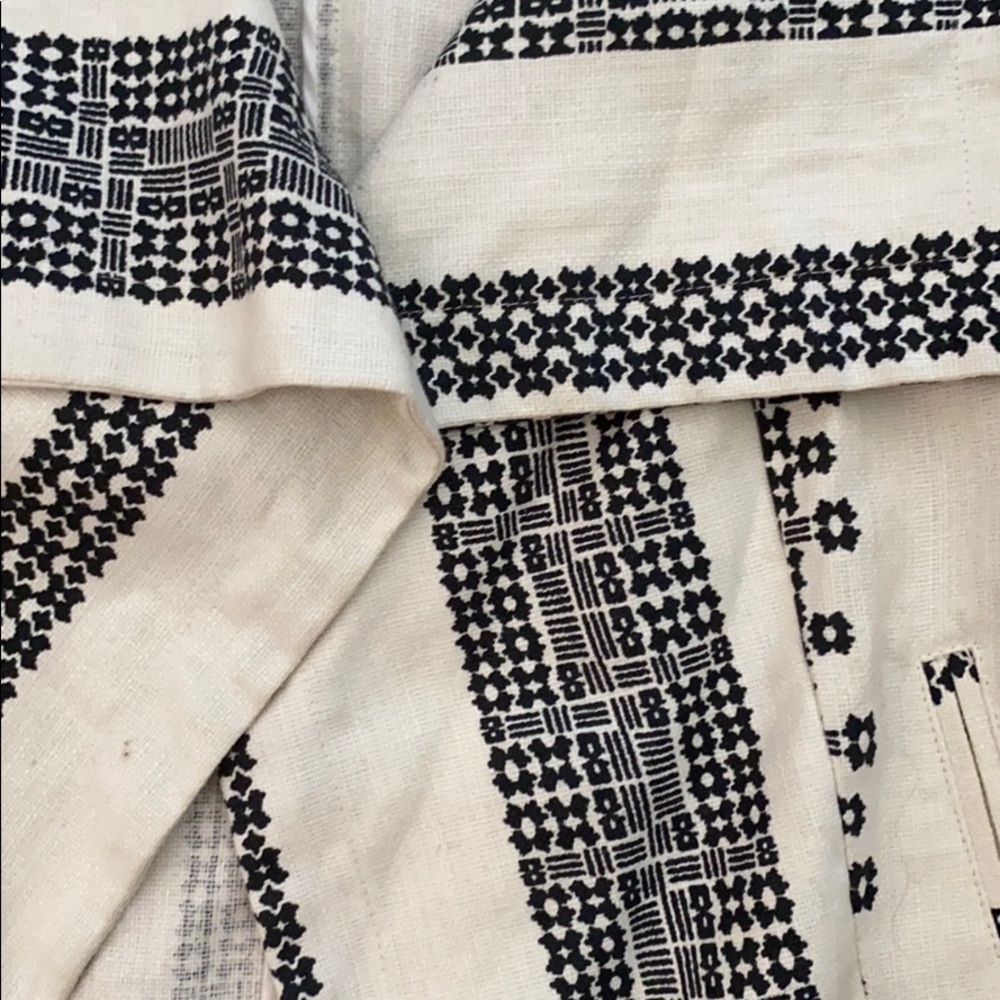 Patterned Blazer - Picture 3 of 5